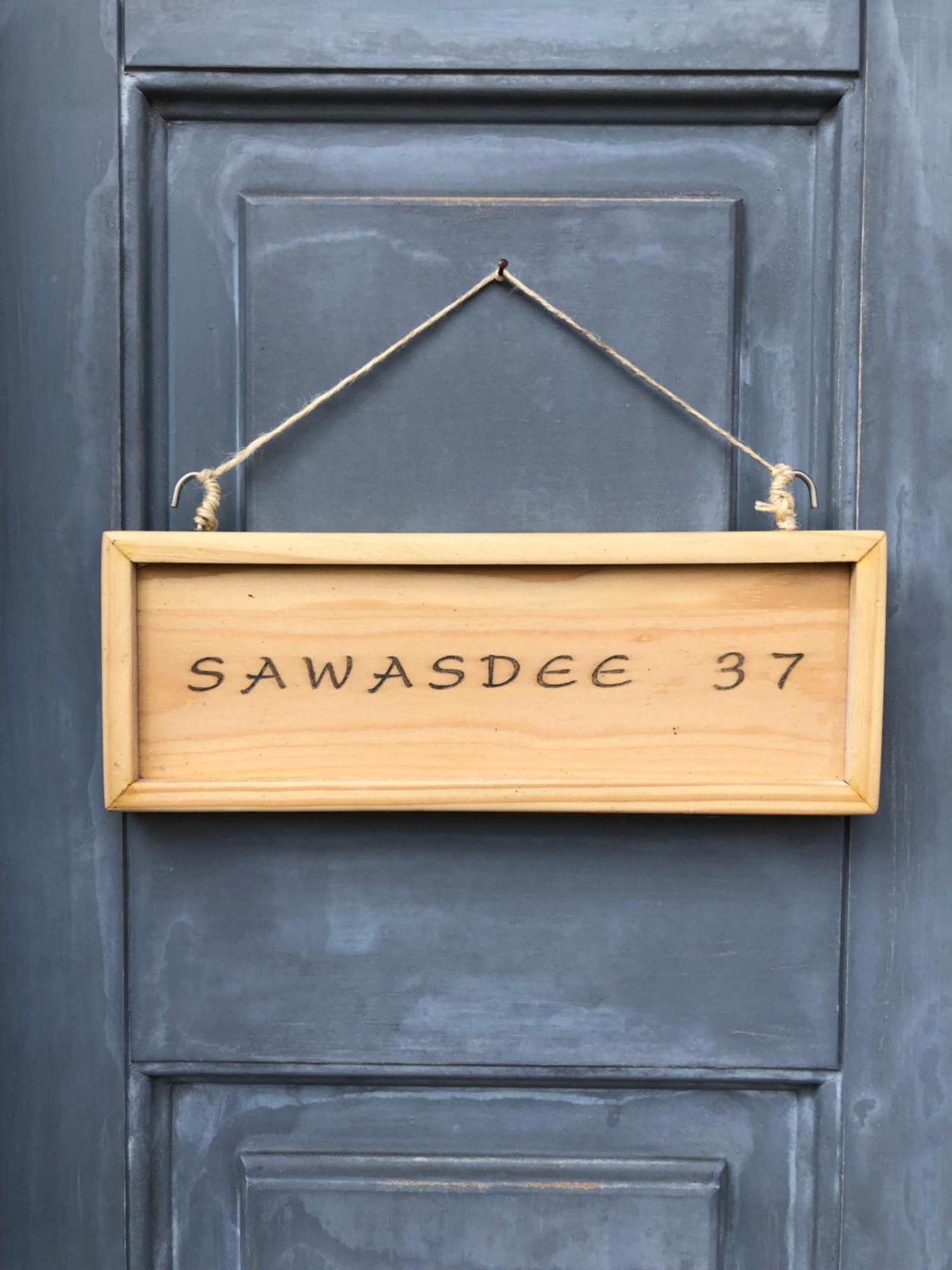 Sawasdee 37 Apartamento Monza Exterior foto